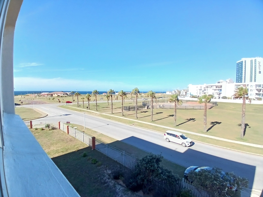 To Let 1 Bedroom Property for Rent in Summerstrand Eastern Cape